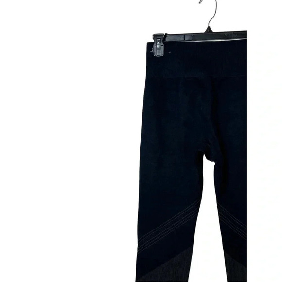 1720. JOY LAB SEAMLESS SKINNY STYLE LEGGINGS SIZE SMALL BLACK/BROWN IN COLOR - Picture 8 of 9